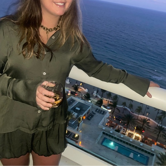 Celia Set - Picture 9 of 10